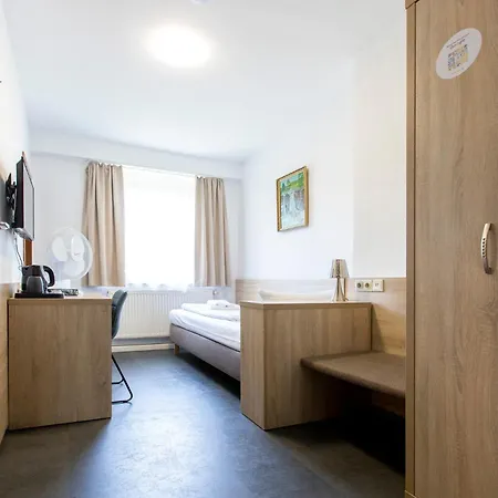 Hotel-pension Odin Couette-café Berlin