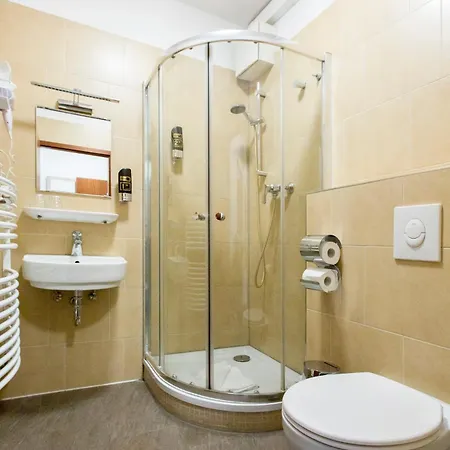 Couette-café Hotel-pension Odin 5*