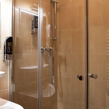 Couette-café Hotel-pension Odin 5*