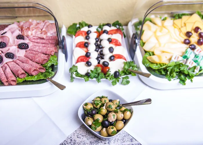 Odin Nocleg ze śniadaniem 5*